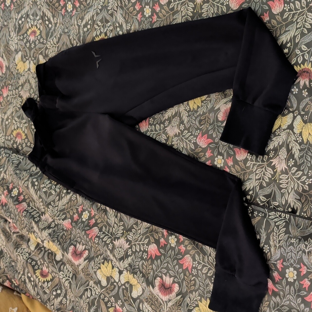 Women's Black Squat Wolf Jogger Pants